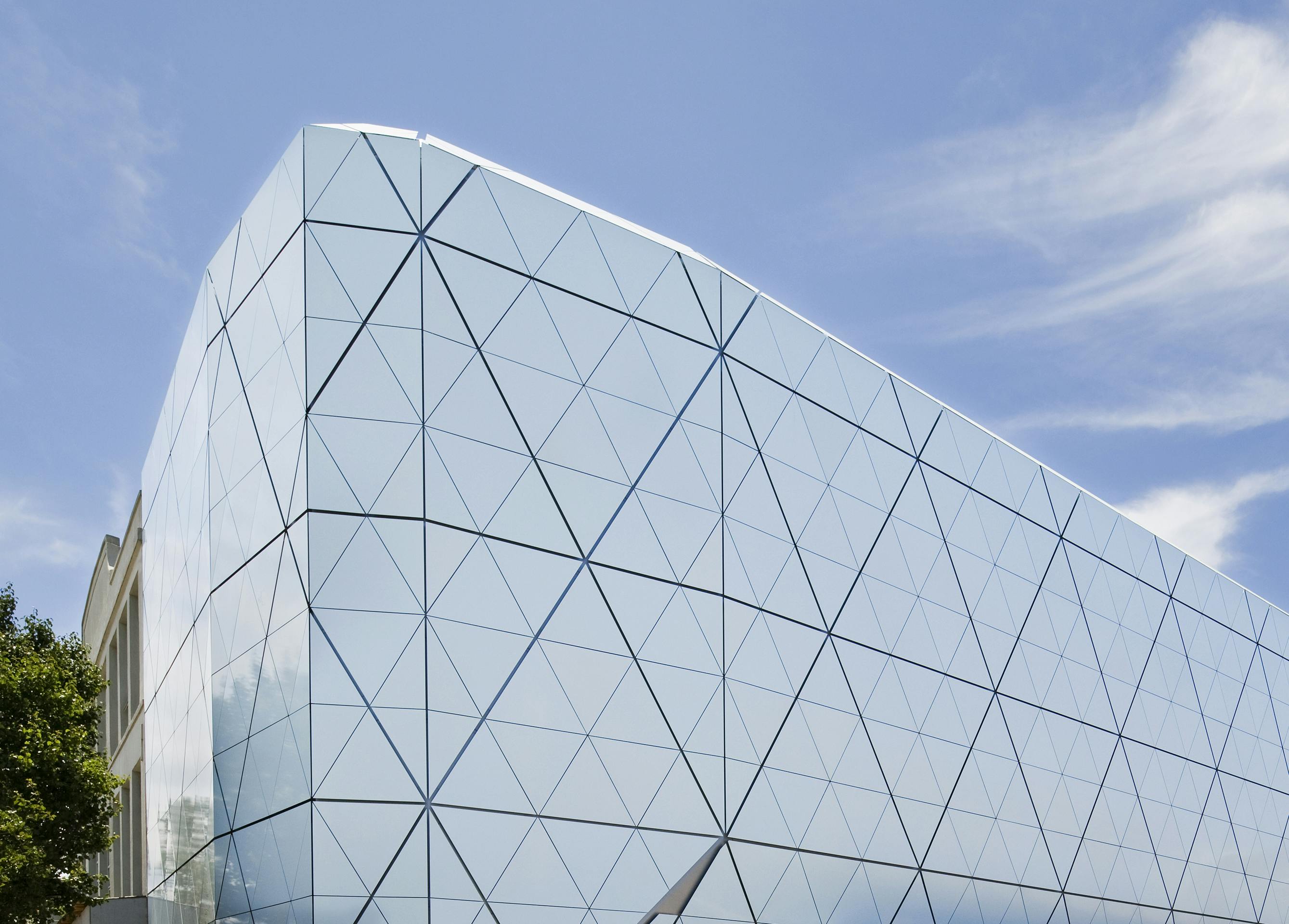 66fb0f37816f267a16c3973e Image201 Momi20