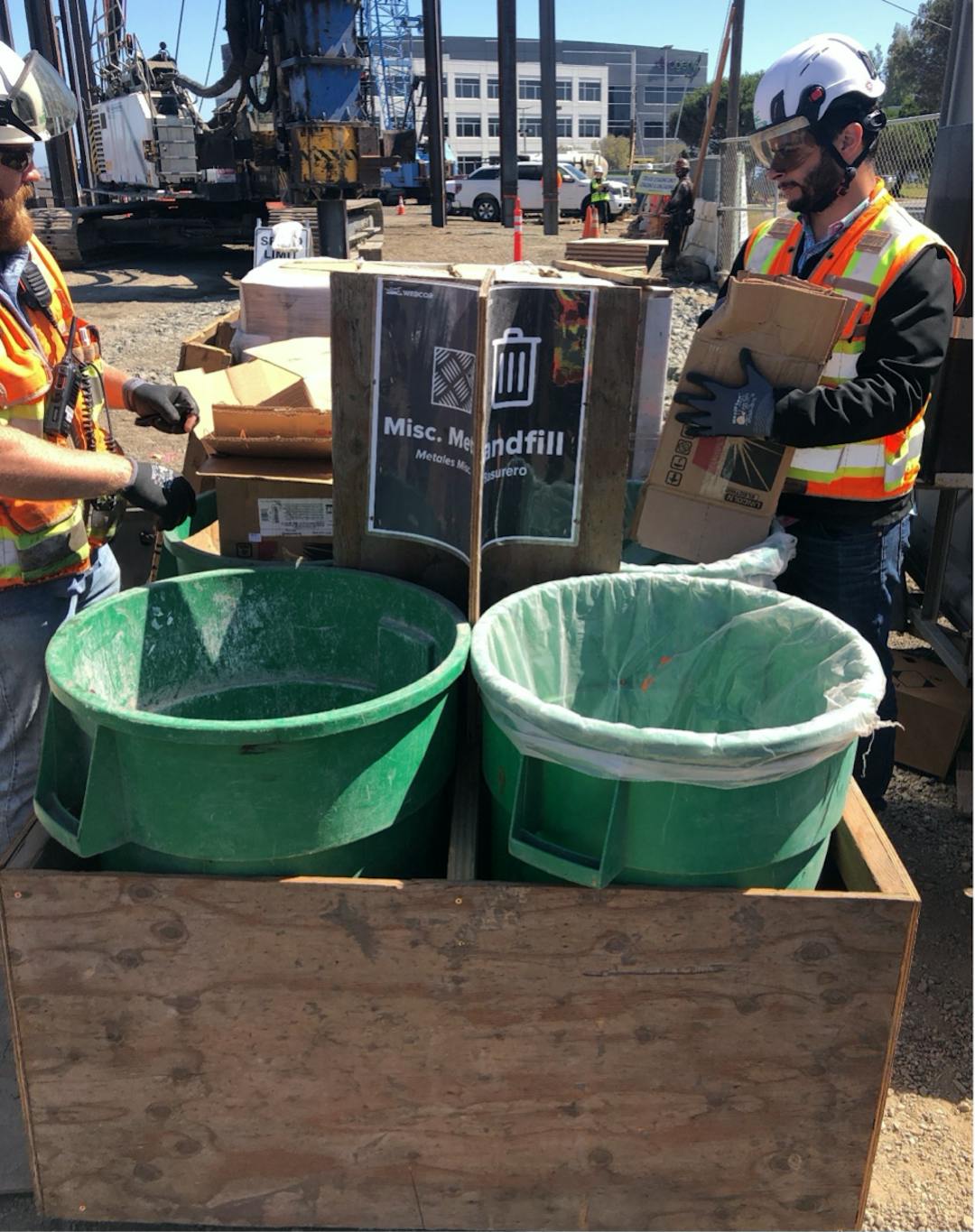 66fb10b2783cc947d2d7f784 Webcor20recycling20team