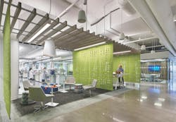 Pandemic puts science and technology facilities at center stage Bulletin Building at Philadelphia’s Schuykill Yards Photo: Jeffrey Totaro, 2019, courtesy Jacobs Pandemic puts science and technology facilities at center stage Bulletin Building at Philadelphia’s Schuykill Yards Photo: Jeffrey Totaro, 2019, courtesy Jacobs