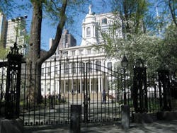 City Hall, as viewed through historic City Hall Park . Designed by architects Joseph Franois Mangin, a French migr, and John City Hall, as viewed through historic City Hall Park . Designed by architects Joseph Franois Mangin, a French migr, and John