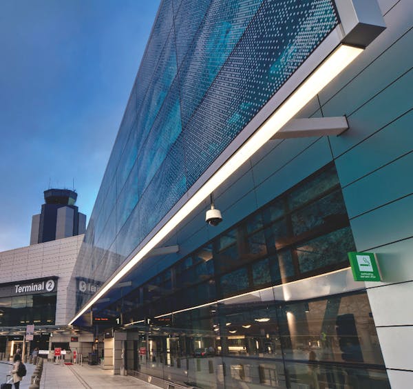 Architectural luminaries offer flexibility in lighting design