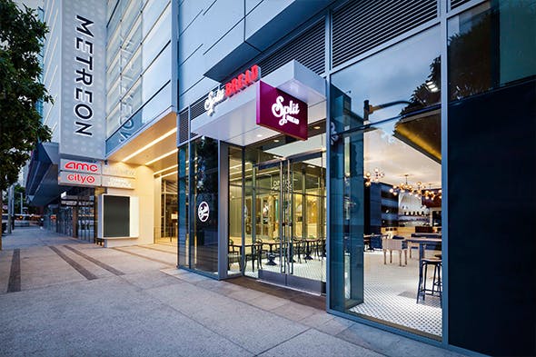 Since 1998, William Duff Architects has specialized in retail, residential, and commercial projects throughout California and th