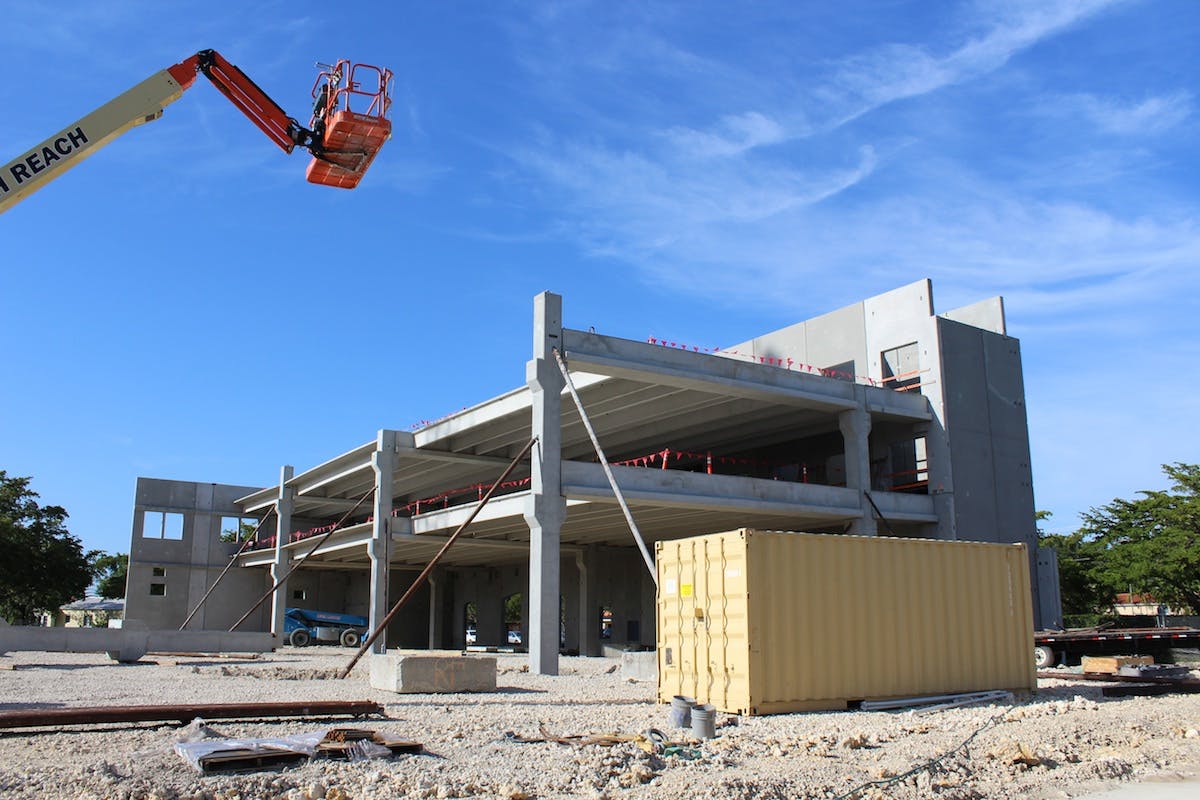 Gilbane report: Nonres building on brink of &lsquo;breakout&rsquo; spending year