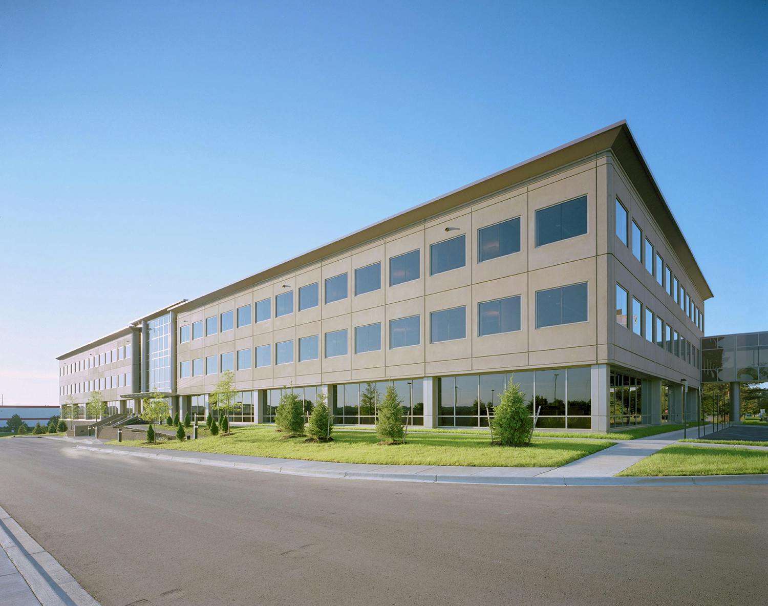 66fb13132ac3a5abba198879 Curtisglass 18904 2007 01 Hr