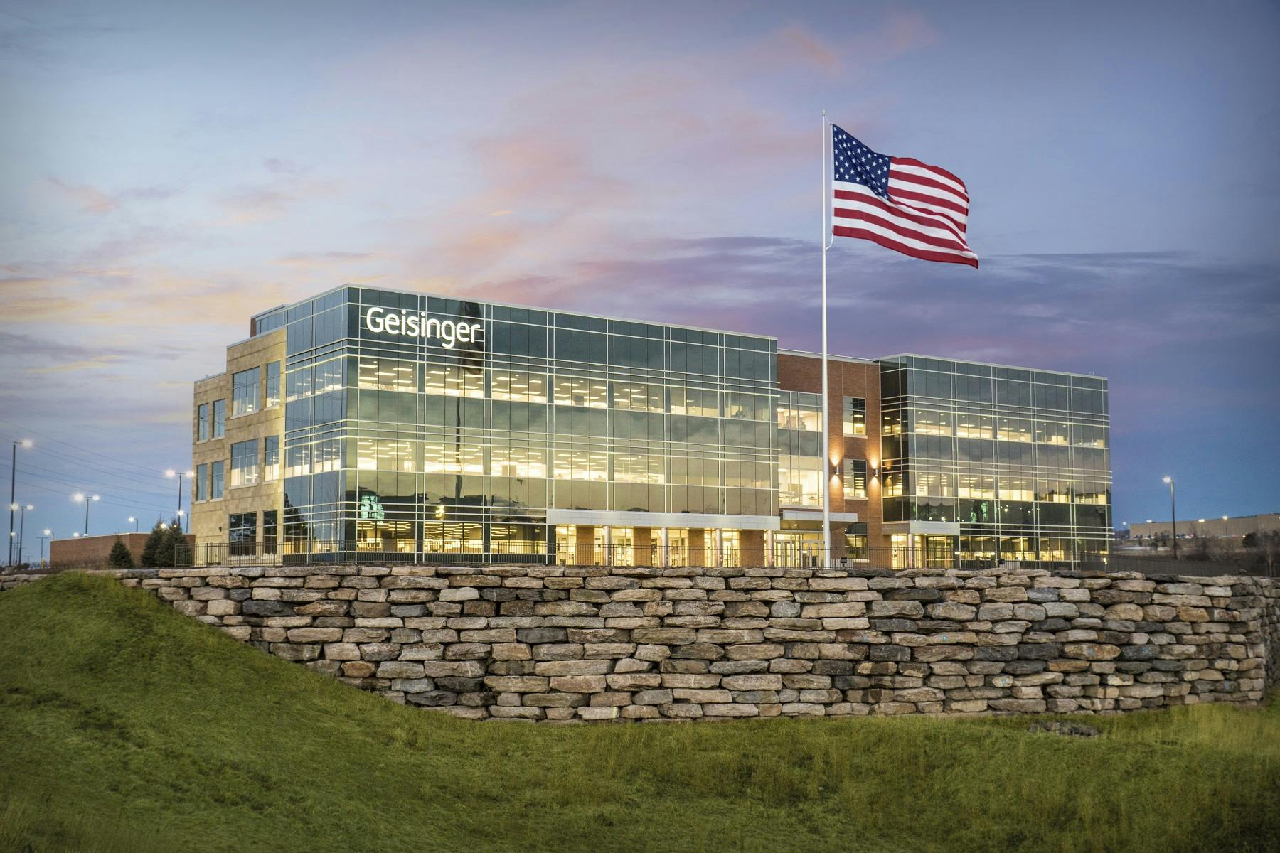 66fb13ba816f26ef2bc39dc6 7158geisinger Back2201