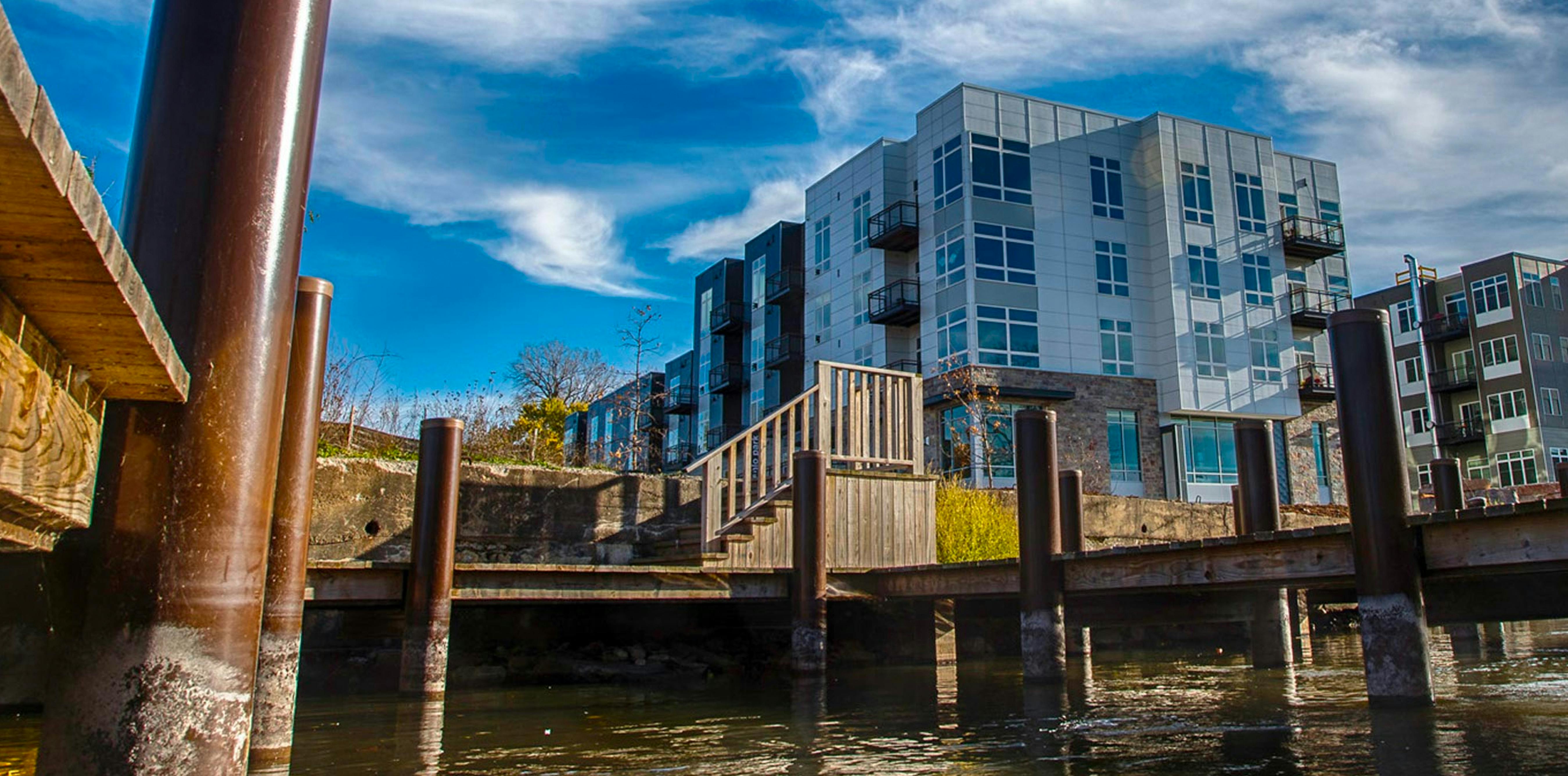 66fb13c51a3f5931eed4fa2f Distance Rgb202