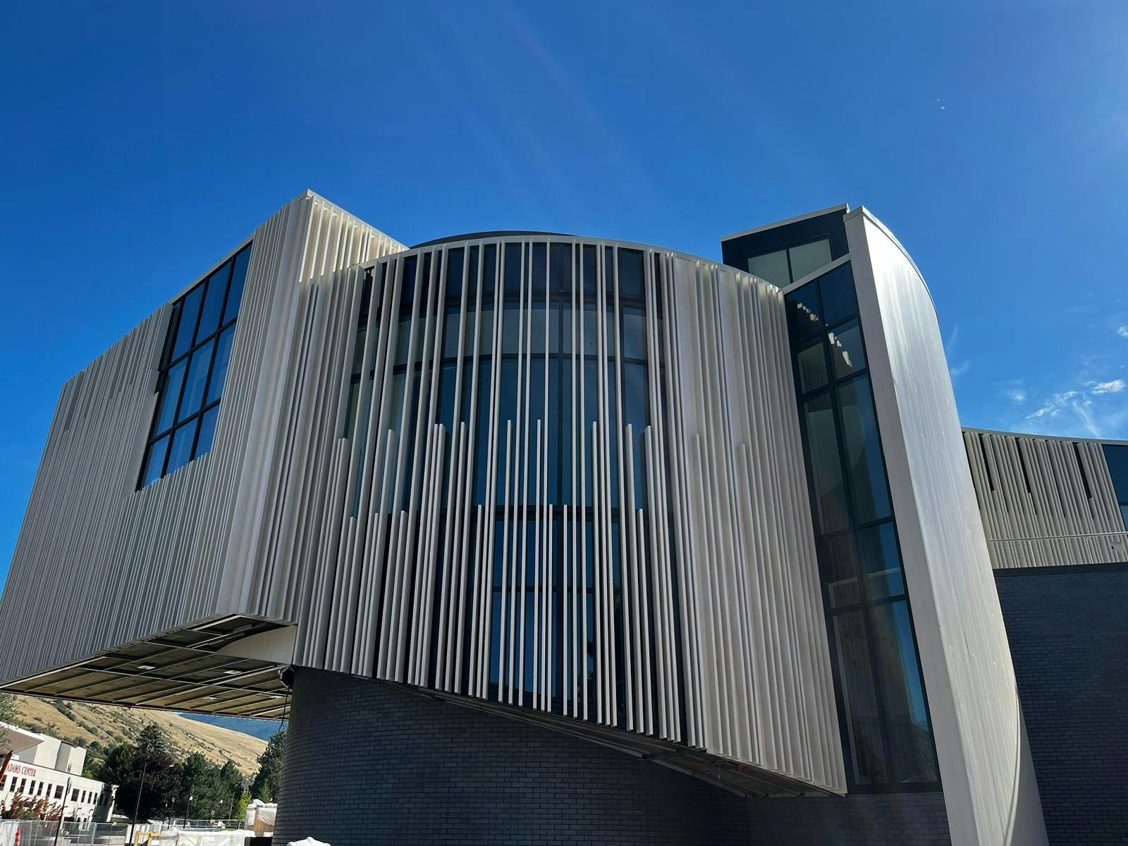 66fb13fb52301823c3075dc7 Link2020locke284a220window20feature201