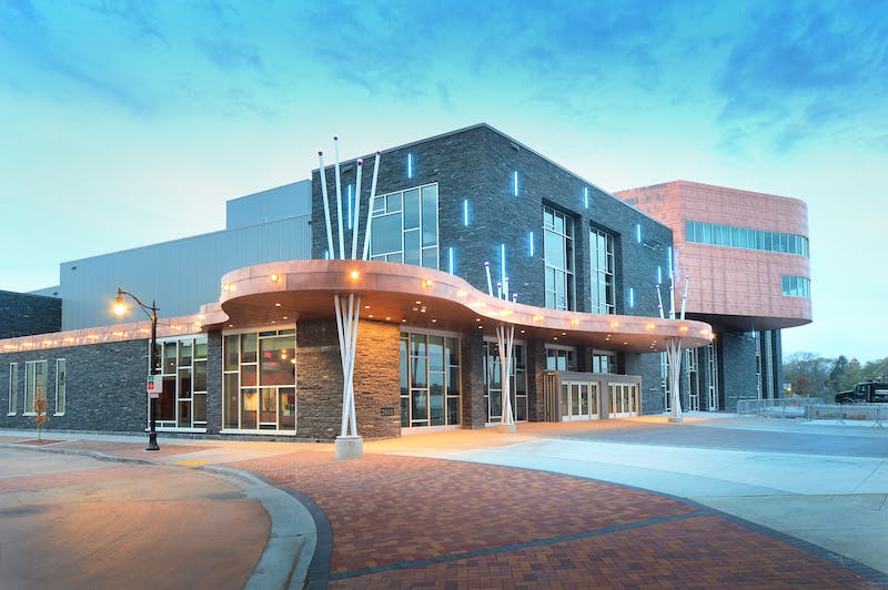 66fb15fa816f26e2cbc39f6f Confluence20center20pablo001