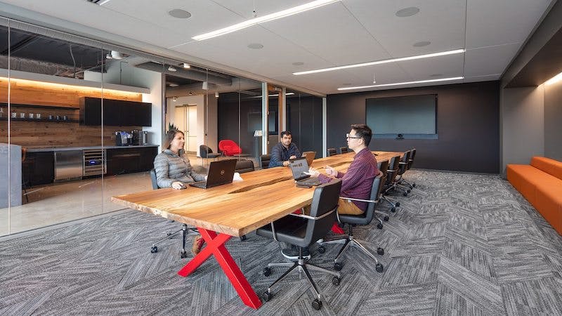 66fb16061a3f59c20cd4fbd7 Mccarthysantaclarainteriorconferenceroom