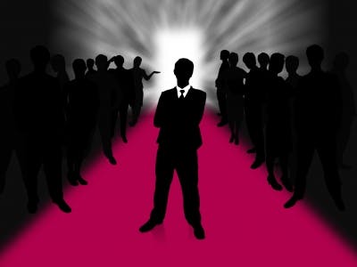 66fb1687523018722607604c Leader 1