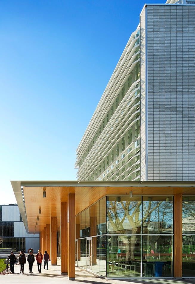 66fb168c816f267a74c3a138 Pic 0 15794