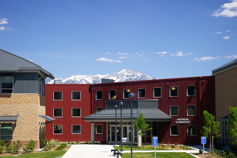 66fb172c2ac3a5fa02198e80 Lokseam School Daybreakelem02