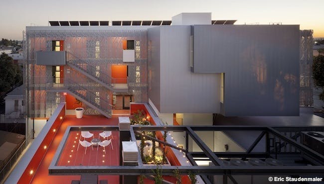 28th Street Apartments, Los Angeles; Koning Eizenberg Architects. Photo: Eric Staudenmaier