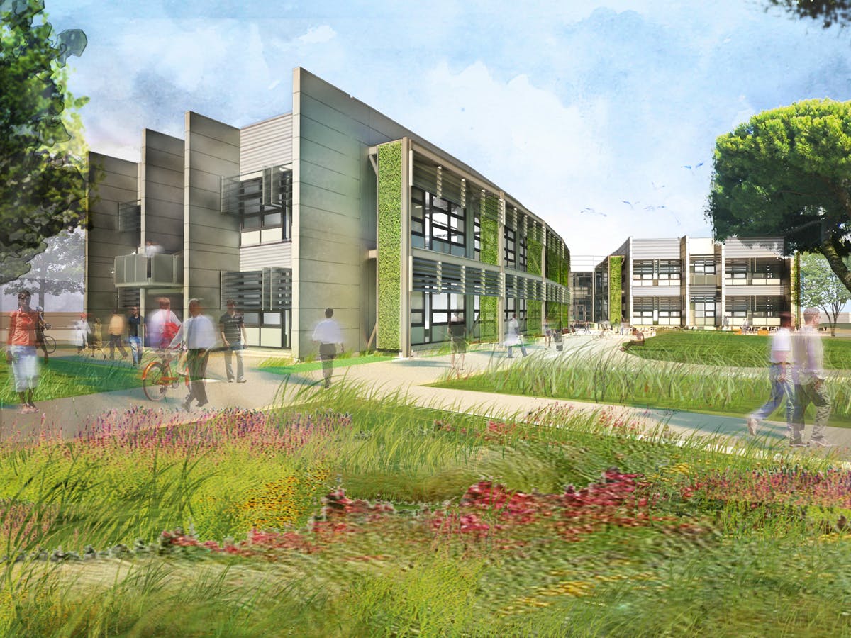 66fb1a4c1a3f594ef7d5048e 381106main Scene3court Yard