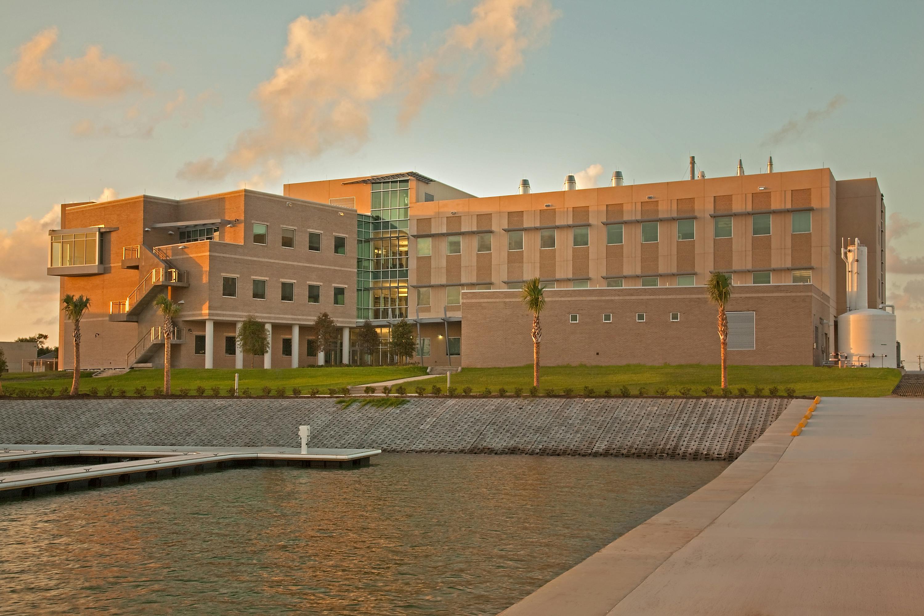 Texas A&m Building Awarded Leed Gold