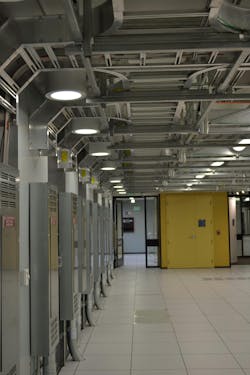 By utilizing the 415/240 V AC power distribution system, which is standard in most European and Asian countries, ID was able to By utilizing the 415/240 V AC power distribution system, which is standard in most European and Asian countries, ID was able to