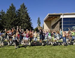 66fb1bda783cc94b72d809c1 Dlr 66fb1bda783cc94b72d809c1 Dlr