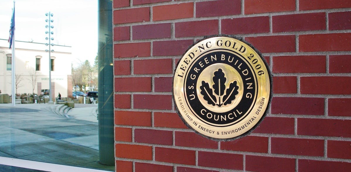 66fb1be61a3f591bfcd50752 Leed1