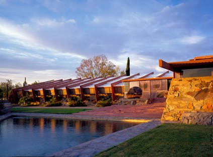 66fb1c0446a023596213d468 Twstudio2