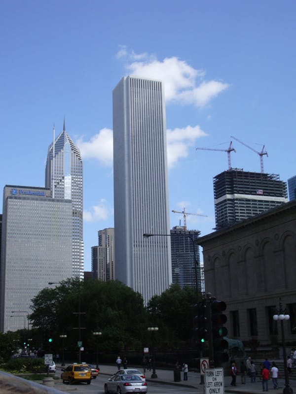 The Aon Center in Chicago was first designated a BOMA 360 building in 2010. Photo: Photogal via Wikimedia Commons