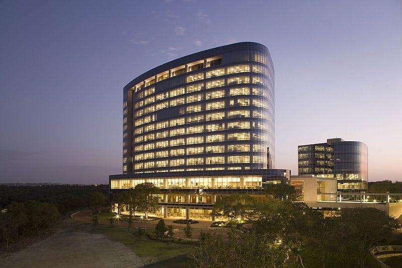 Tesoro Corporation Headquarters In San Antonio, Tx, A Leed Certified Building Photo Credit: Uniquebuildings, Wikimedia Commons
