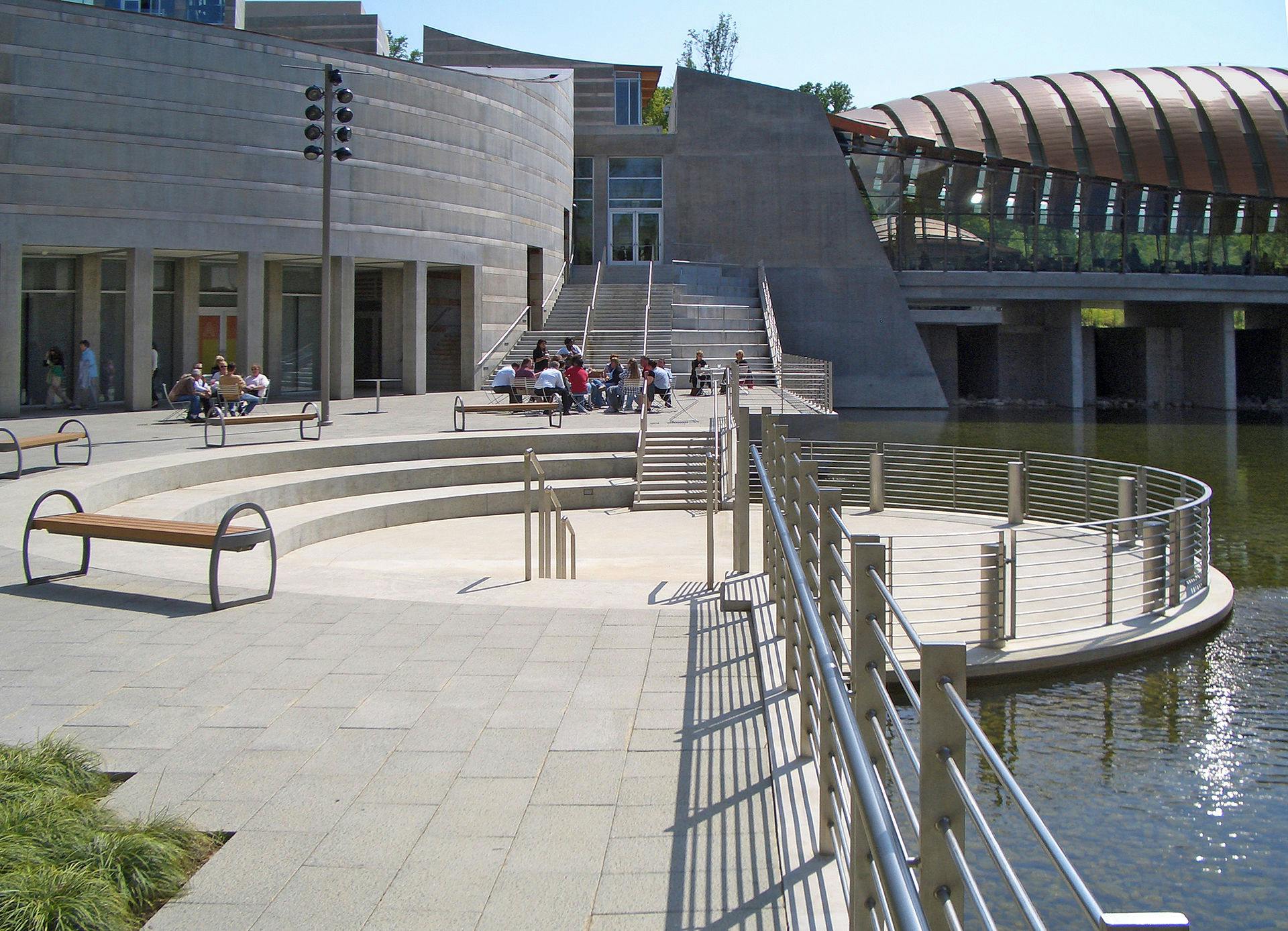 The Crystal Bridges Museum Of American Art In Bentonville Ark, Designed By Safdie Photo Credit: Charvex, Wikimedia Commons