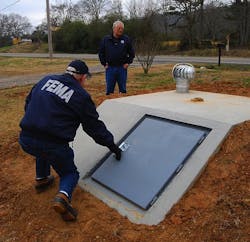 Photo: Charles Powell, FEMA Photo: Charles Powell, FEMA