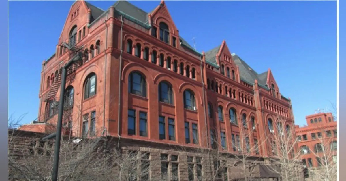Chicago Structural Issue Building Chicago's 7 most endangered properties | Building Design + Construction