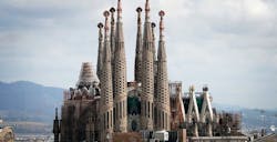 66fb1efe1bbf3c8123543586 Sagrada Familia 01 66fb1efe1bbf3c8123543586 Sagrada Familia 01