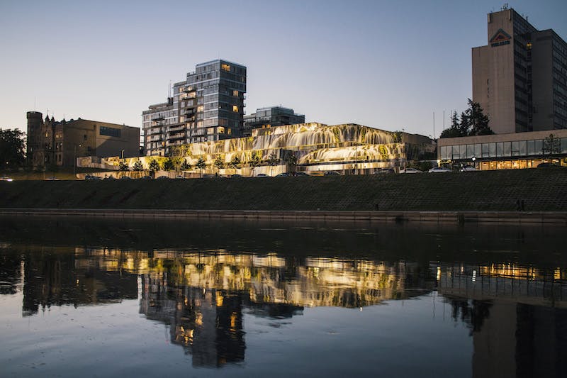 66fb1f85f503dd42117666ad Waterfall