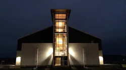Signal Chmc Exterior Night