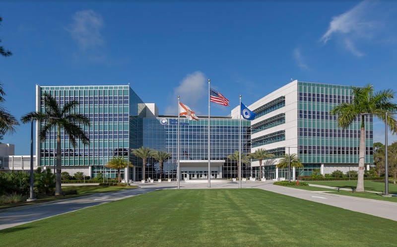 66fb2115369555044a4226a4 Carrier1