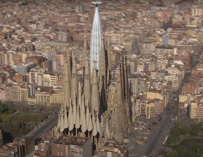 66fb220e816f26564dc3b49b Sagradafamilia
