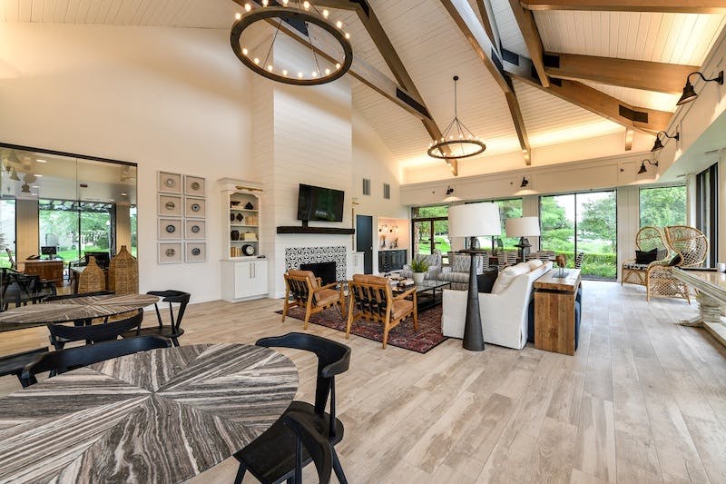 66fb228d46a023777e13df38 15seventy20clubhouse20interior2022020after 0