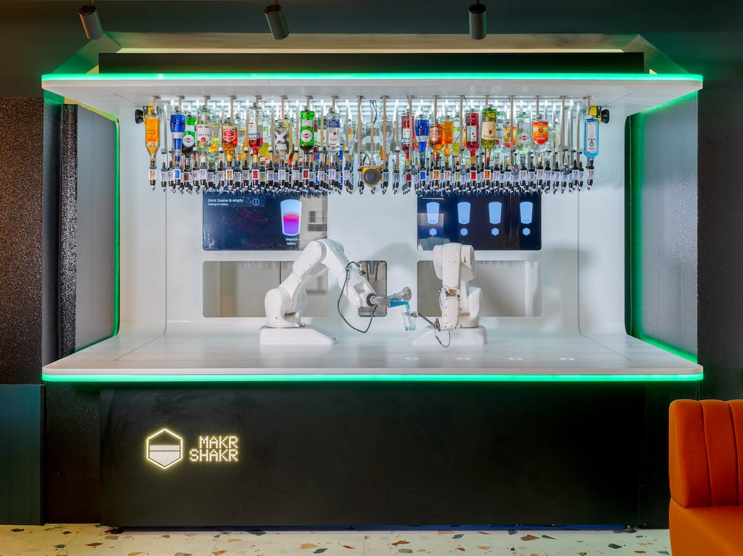 66fb22d2816f260e48c3b637 2makr20shakr20amsterdam Riccardo20de20vecchi20cred