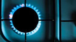 Gas