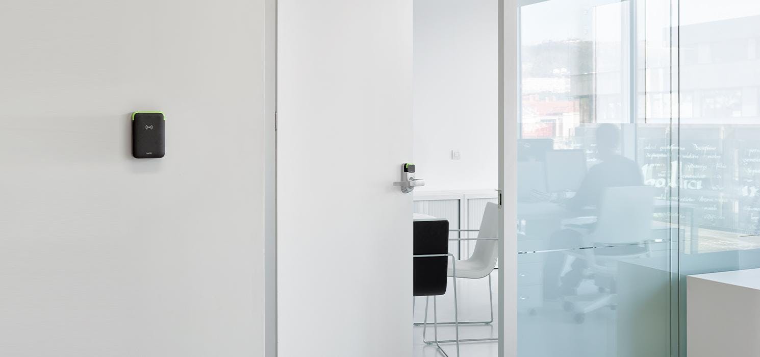 66fb24162ac3a5465719a3e5 Reader20and20mini