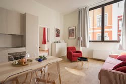 Renters value amenities that support a mobile, connected lifestyle - Photo by deborah cortelazzi on Unsplash Renters value amenities that support a mobile, connected lifestyle - Photo by deborah cortelazzi on Unsplash