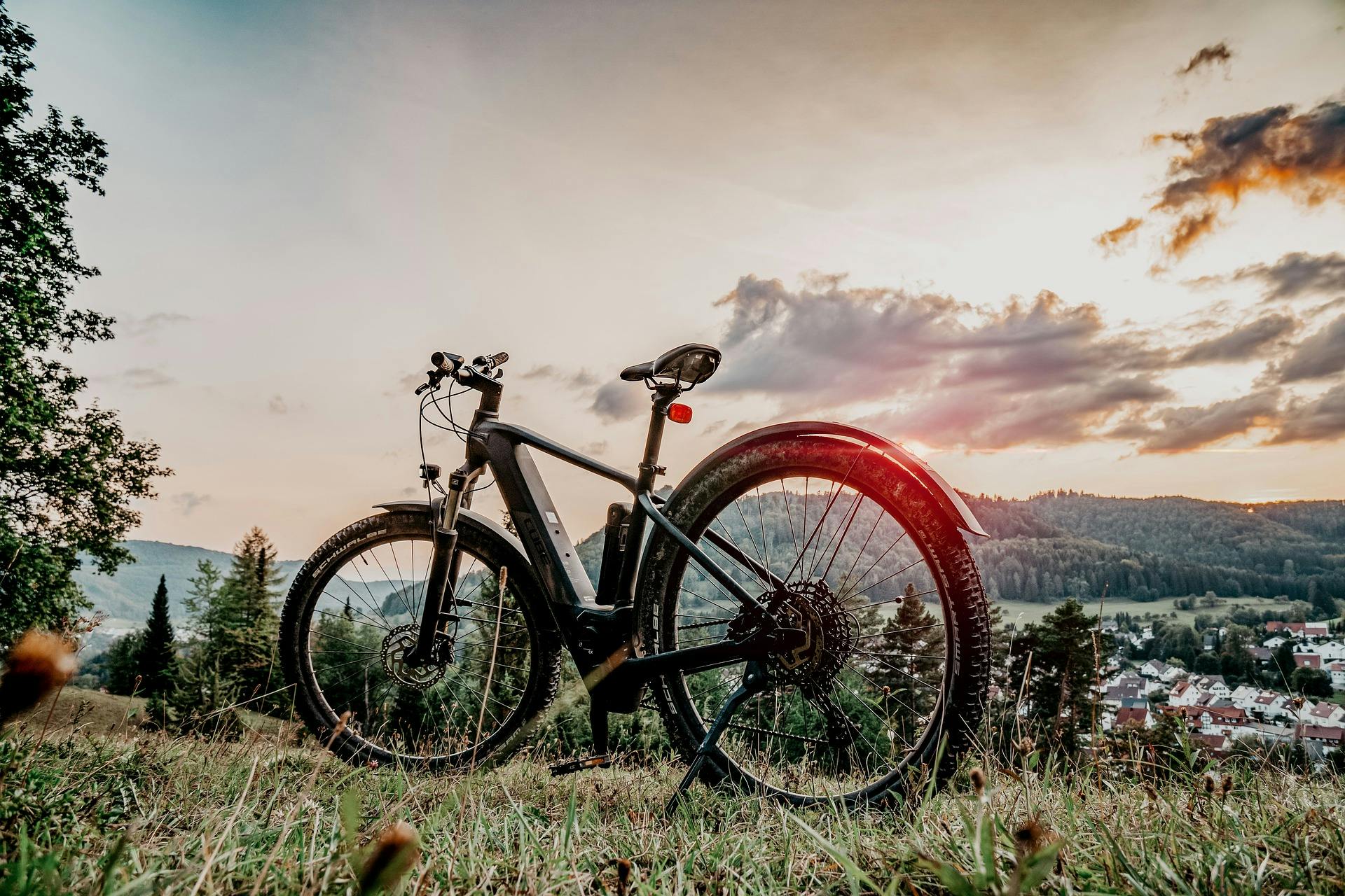 Image by J&uuml;rgen Polle from Pixabay - Popular Denver e-bike voucher program aids carbon reduction goals