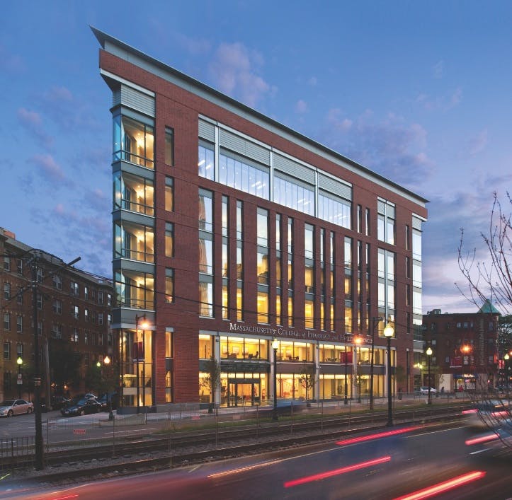 66fc158e523018824b078659 College