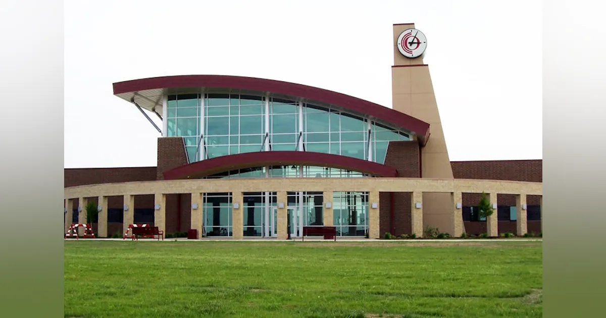 Curved metal panels allow for community college expansion | Building ...