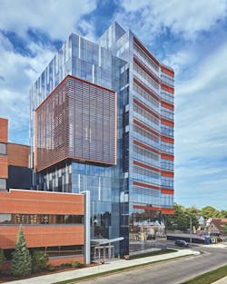 The 142,000-sf Scott Bieler Clinical Science Center The 142,000-sf Scott Bieler Clinical Science Center