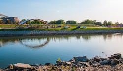 00000012881 00000012881