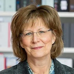 Katie Sosnowchik headshot Katie Sosnowchik headshot