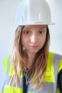 Karolina Tiszavölgyi Karolina Tiszavölgyi