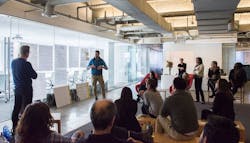 02 Listen Listen Listen 02 Listen Listen Listen