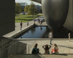 680 041 Crop 680 041 Crop