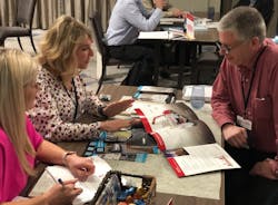 Laticrete Stuart Lachs, Perkins E Laticrete Stuart Lachs, Perkins E