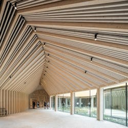 FLUGT int 2 FLUGT int 2