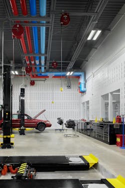 Oklahoma’s Francis Tuttle Technology Center opens academic center for affordable education and training. Photo by Justin Miers Photography Oklahoma’s Francis Tuttle Technology Center opens academic center for affordable education and training. Photo by Justin Miers Photography